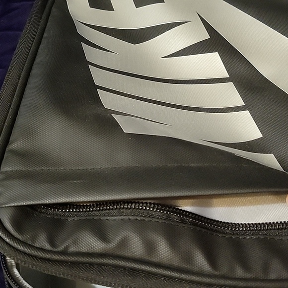 Nike Black Lunch Box - Picture 6 of 16